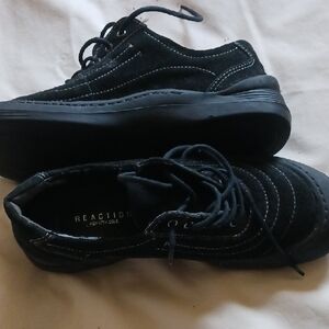 Kenneth Coles Reaction black suede sneakers